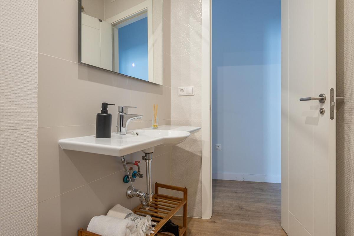 Puerta Real Centro Apartment Гранада Экстерьер фото