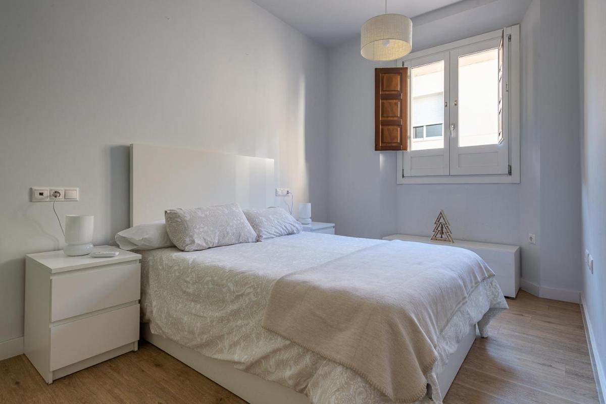 Puerta Real Centro Apartment Гранада Экстерьер фото