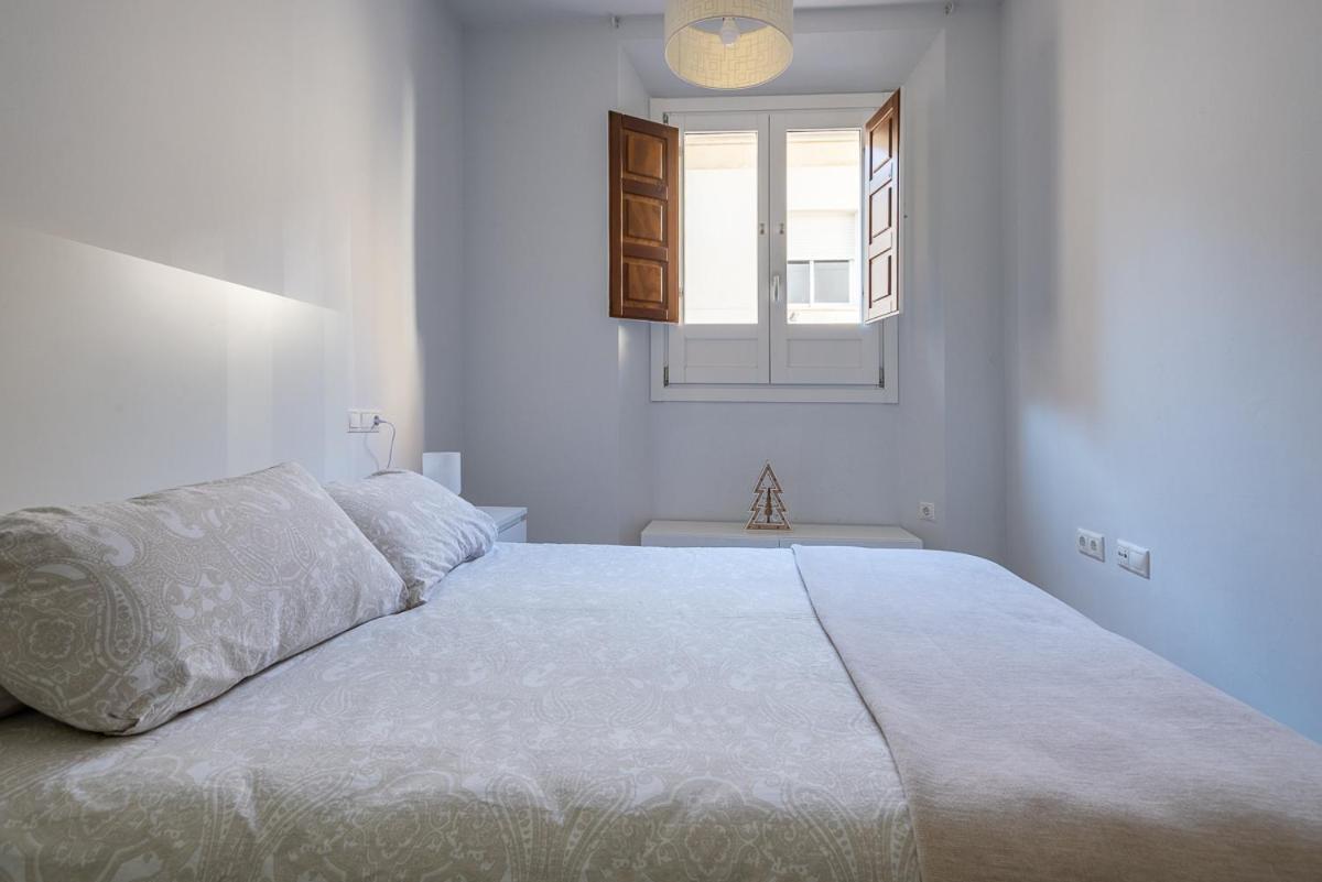 Puerta Real Centro Apartment Гранада Экстерьер фото